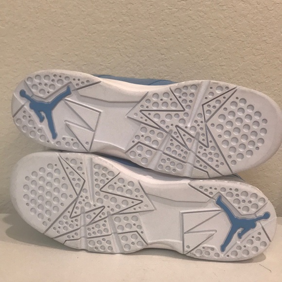 Retro Jordan 7 “Pantone/UNC” - Picture 6 of 8